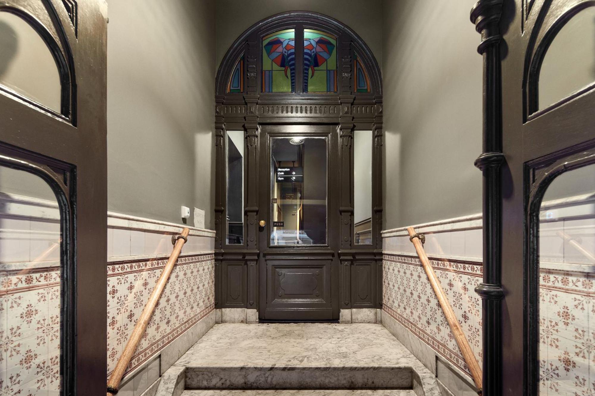 The Elephant Hostel Amsterdam Ngoại thất bức ảnh