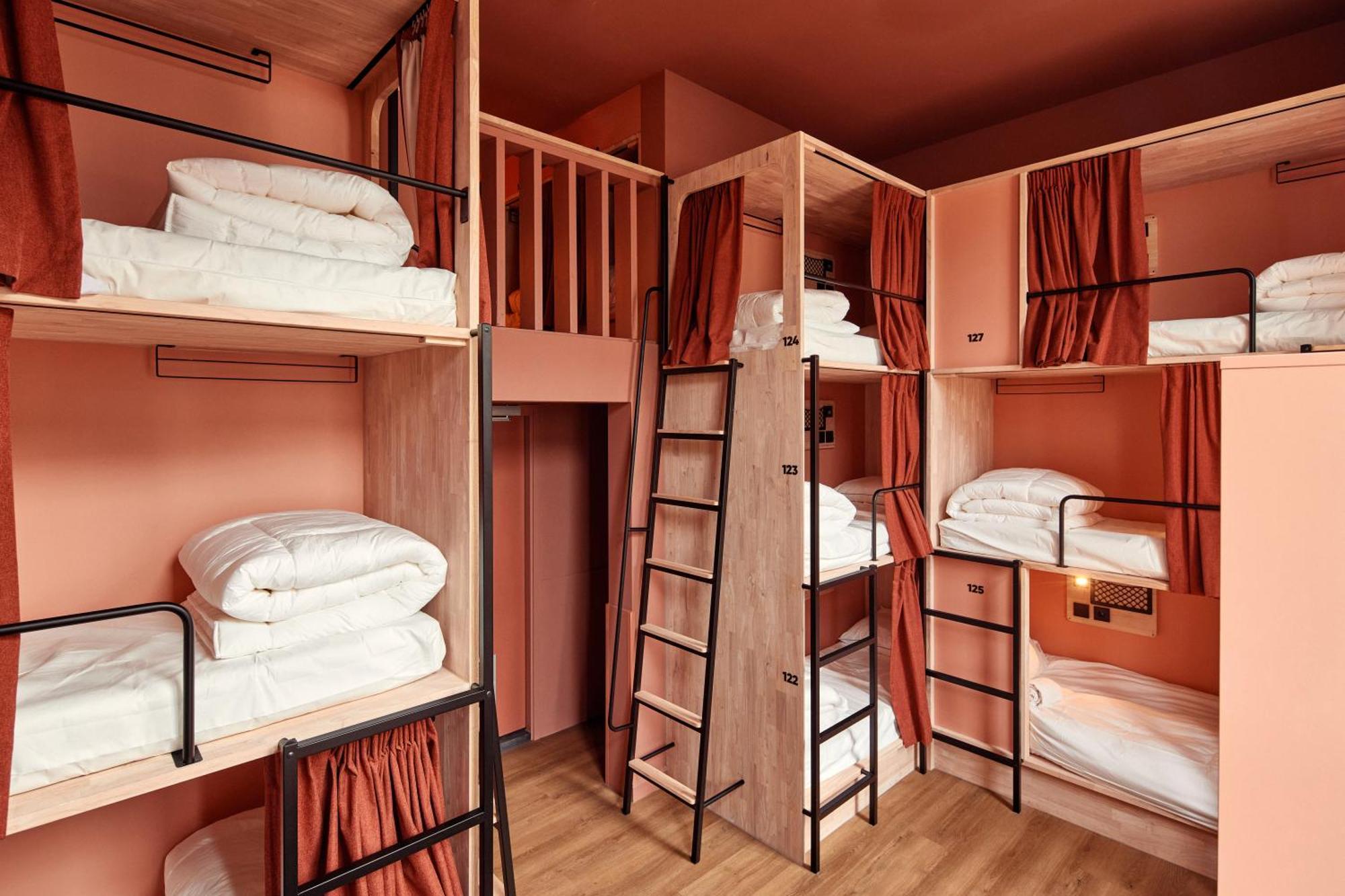The Elephant Hostel Amsterdam Ngoại thất bức ảnh